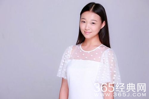 《逗爱熊仁镇》熊梦云及饰演者介绍