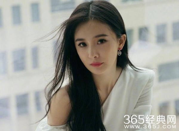 杨幂粉丝手撕嘉行 集体抵制嘉行