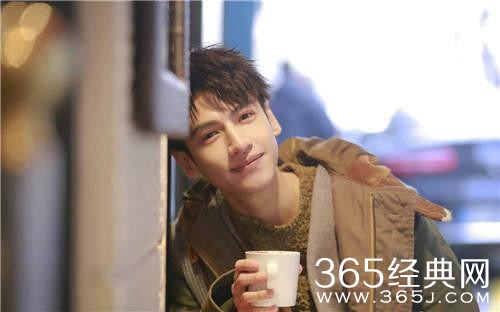 罗云熙删博罗引热议 疑辟谣团队核心人员变动