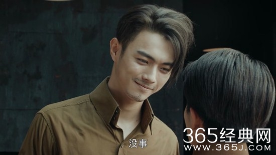 《烈火军校》顾燕桢是谁饰演的？
