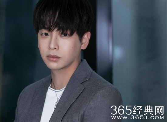 彭昱畅与片方解约 将自费路演宣传《小小的愿望》