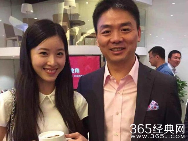 负面新闻不断 章泽天出面辟谣成绩差