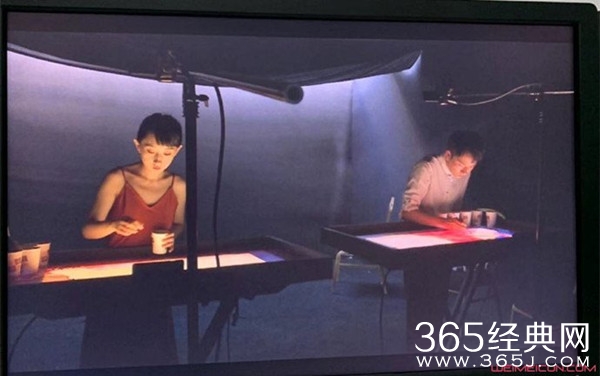 中国达人秀沙画表演 沙画师方浪浪茗喆获黄金按钮