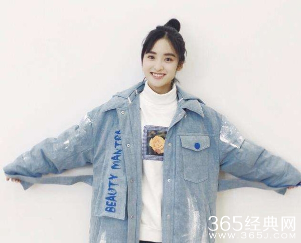 沈月恋情疑似曝光？工作人员回应：只是朋友