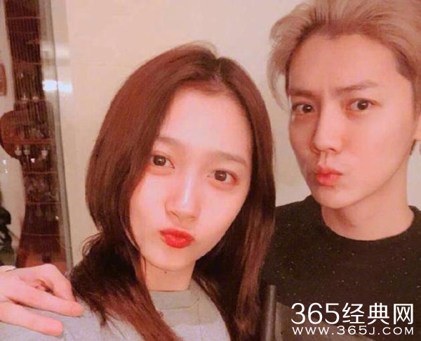 鹿晗为关晓彤庆生 又被喂了一口狗粮