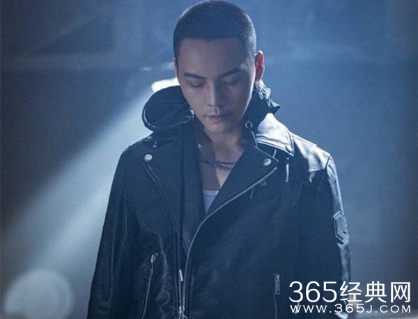 陈伟霆新歌《my lady》MV上线 寸头眼神杀！