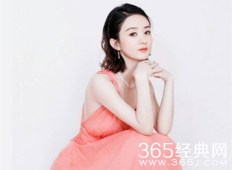 赵丽颖有翡造型路透 露出疲倦神情