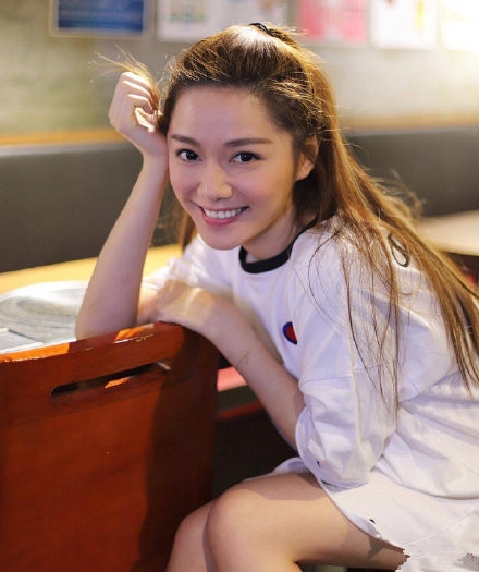 刘恺威方否认与TVB女星汤洛雯曝恋情：假的 完全编造