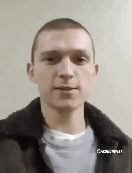 为了新戏挑战硬汉寸头 荷兰弟寸头造型曝光