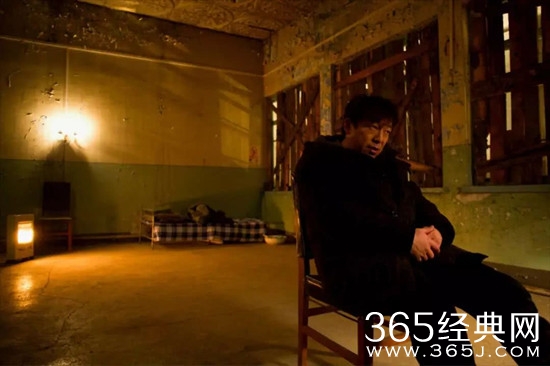 黄渤执导的新片《冰之下》不上映的原因揭秘