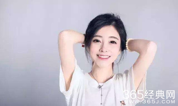 冯提莫与斗鱼合约到期直播暂停 签约去向引热议