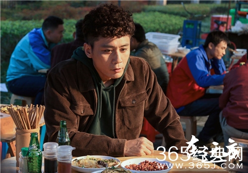《在远方》姚远人物介绍