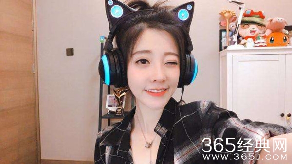 “斗鱼一姐”冯提莫合约到期 何去何从尚不知