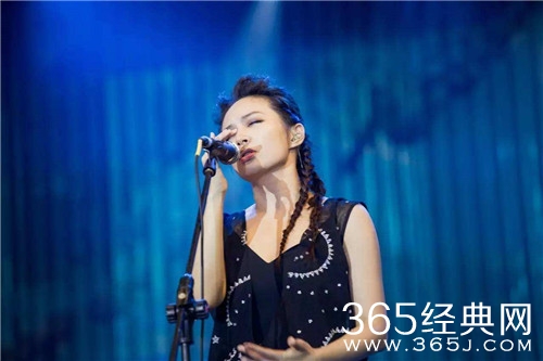 《蒙面唱将猜猜猜4》蚊香詹雯婷 飞儿乐队主唱引爆回忆杀