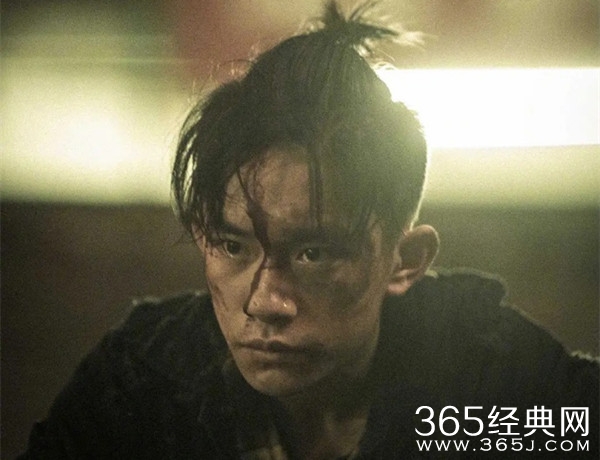 撤档风被后《少年的你》终定档10月25日全国上映！