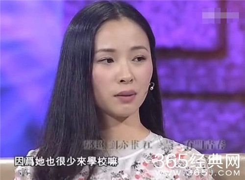 江一燕获奖争议后人品再遭考验 节目让刘亦菲下不来台