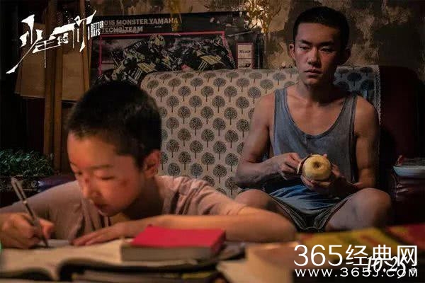 《少年的你》原著陷入融梗抄袭事件 网友做出部分调色盘