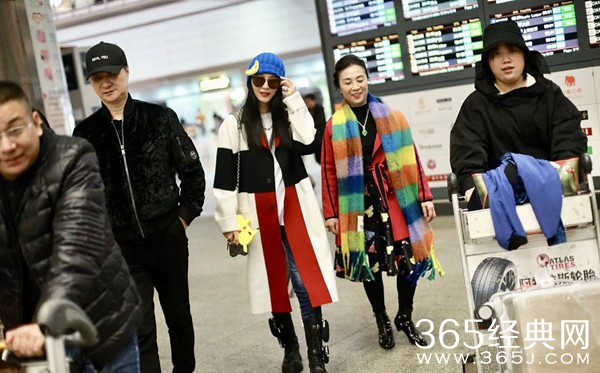 范冰冰手戴5千万钻戒 莫非有了新的追求者？