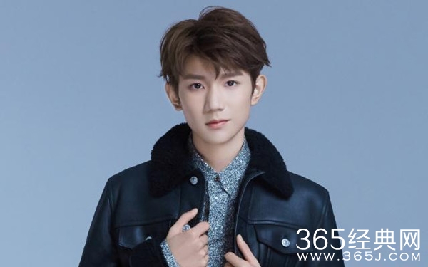 王源首度回应抽烟事件 从错误中吸取教训