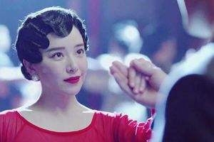 阚清子发文谈爱情：一定要彼此祝福 希望未来越来越好