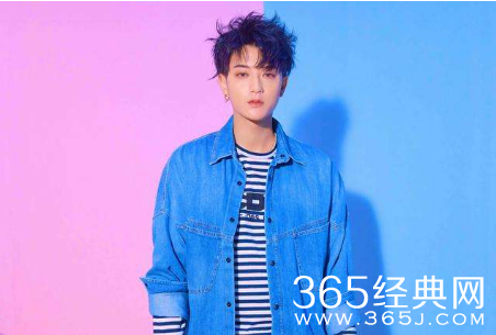 黄子韬深夜发文秒删 感慨音乐不出圈只能当戏子