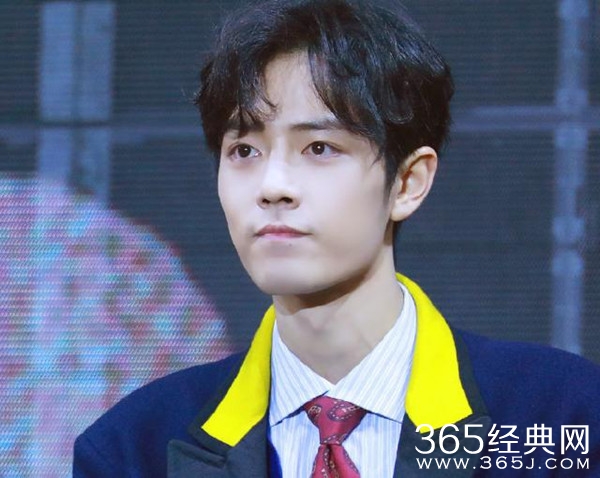 肖战连夜录制《我们的歌》工作连轴转