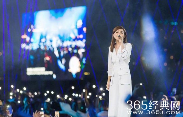 梁静茹首度回应离婚：借由我的歌去疗伤