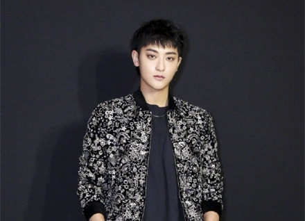 黄子韬宣布退出微博 分享心事却被曲解意思