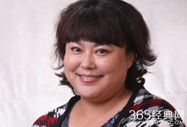 李菁菁宣布退出演艺圈 好演员太难当网友表示十分惋惜