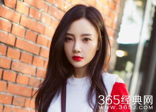 李小璐深夜发长文 称偷拍视频曝光前曾有人威胁