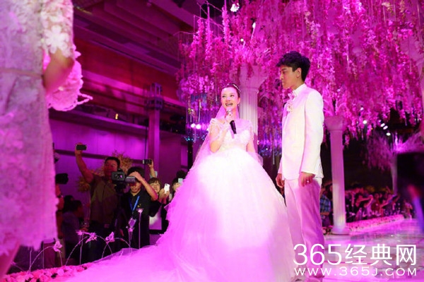 李小璐律师好友发文 意指李小璐没出轨