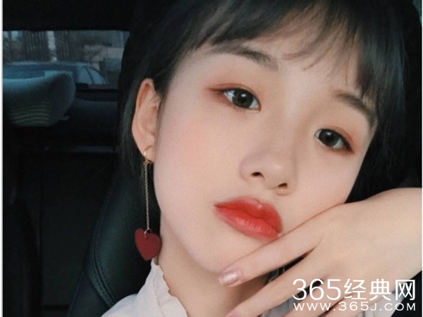 网红阿沁刘阳分手 半藏森林与阿沁竟是互关闺蜜关系？