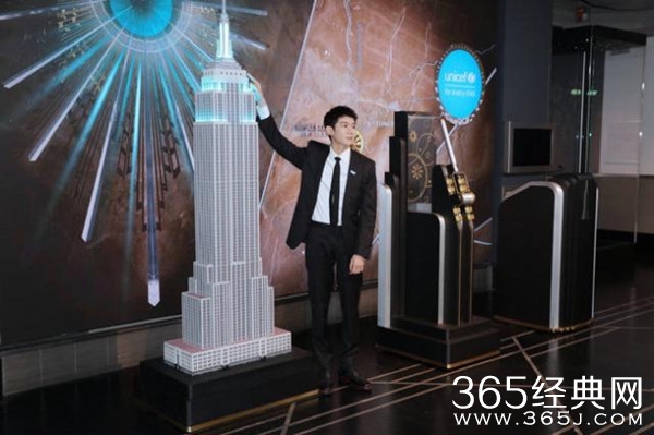 青年才俊！ 王源联合国发表中文演讲