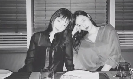 网络暴力的牺牲者 雪莉具荷拉相继离世 两位公主晚安