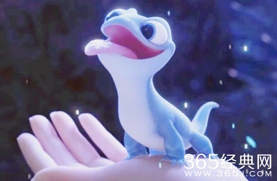吉祥物雪宝地位被占据，《冰雪奇缘2》火灵成新萌神