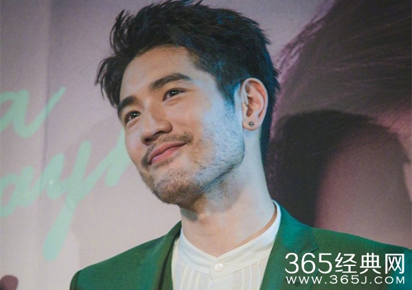 高以翔圈外女友飞赴浙江 两人本将结婚未想以及阴阳相隔