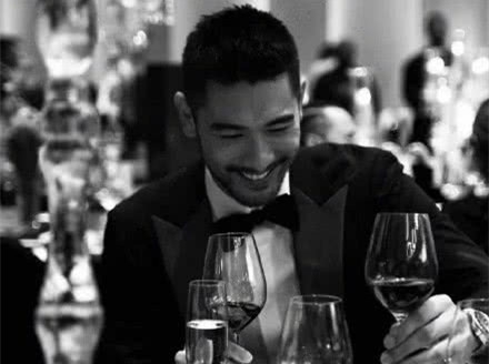 疑似高以翔浙江台合同曝光 追我吧霸王条约高以翔方将自行担责？