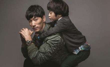 张亮宣布与寇静离婚 两人共同抚养孩子