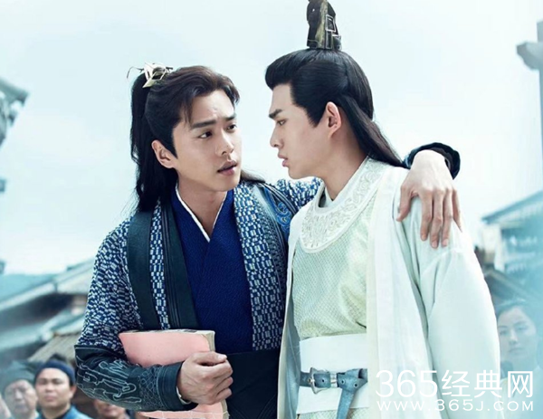 张若昀催粉丝抄《庆余年》原著 粉丝：太沙雕了