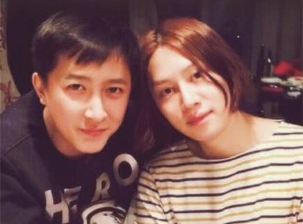 哭了！金希澈韩庚cosmos世纪拥抱