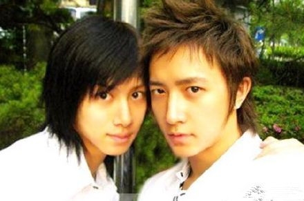 有生之年!时隔多年韩庚金希澈再聚首拥抱惹哭粉丝