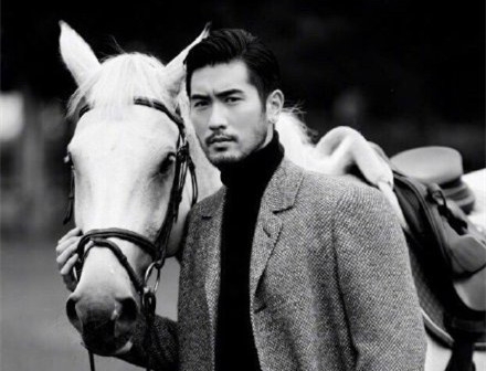 浙江卫视还原高以翔事件：倒地后1分46秒进行急救