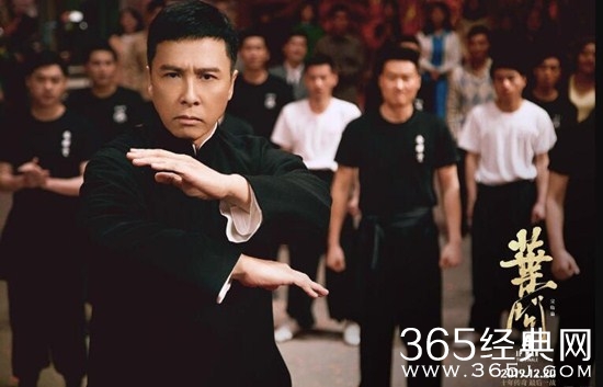 《叶问4》唐人街遭美军挑衅 甄子丹用拳头回击