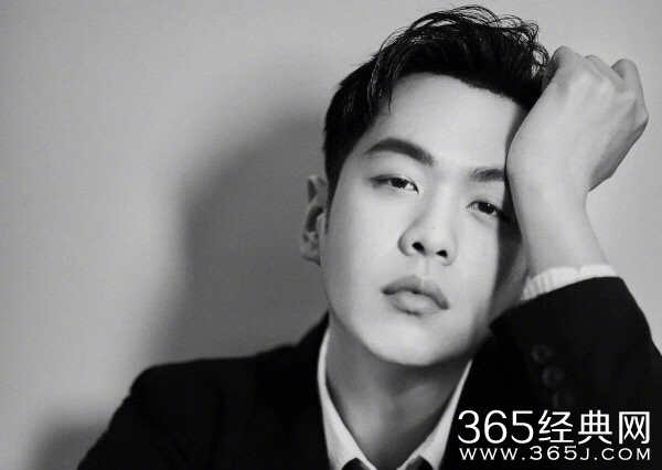 张若昀秒删微博 疑似在诉说与父亲僵硬的关系