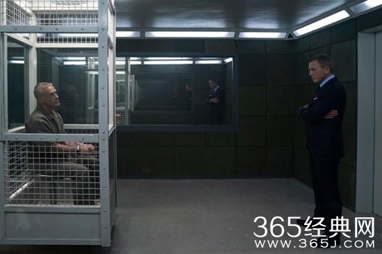 《007:无暇赴死》新邦女郎亮相 黑人女星接手007