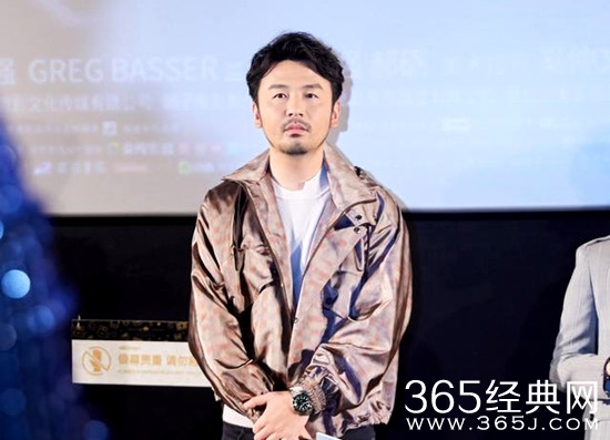 大叔之间的友谊！李光洁关心雷佳音累不累