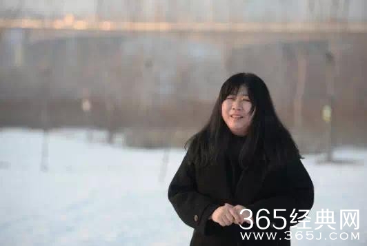 乔碧萝首次露脸真人现身 本人竟是90后？