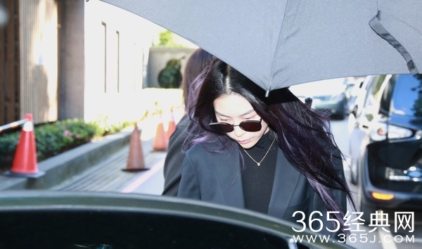 高以翔女友发色换成紫色 一切都是高以翔喜欢的样子