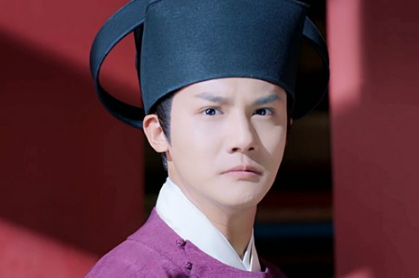 《鹤唳华亭》顾家惨遭灭门 顾逢恩害得自己家破人亡