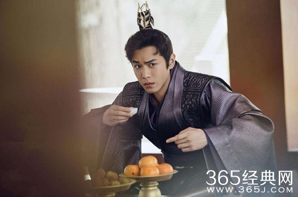 网爆张若昀学历造假？究竟是否是科班出身